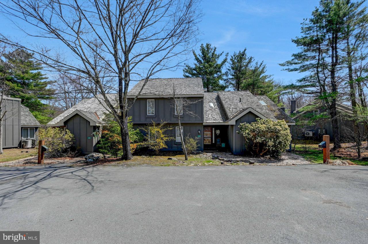 SNOW RIDGE VILLAGE - Residential