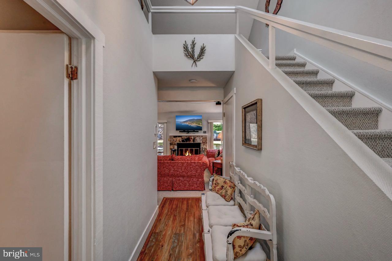 SNOW RIDGE VILLAGE - Residential