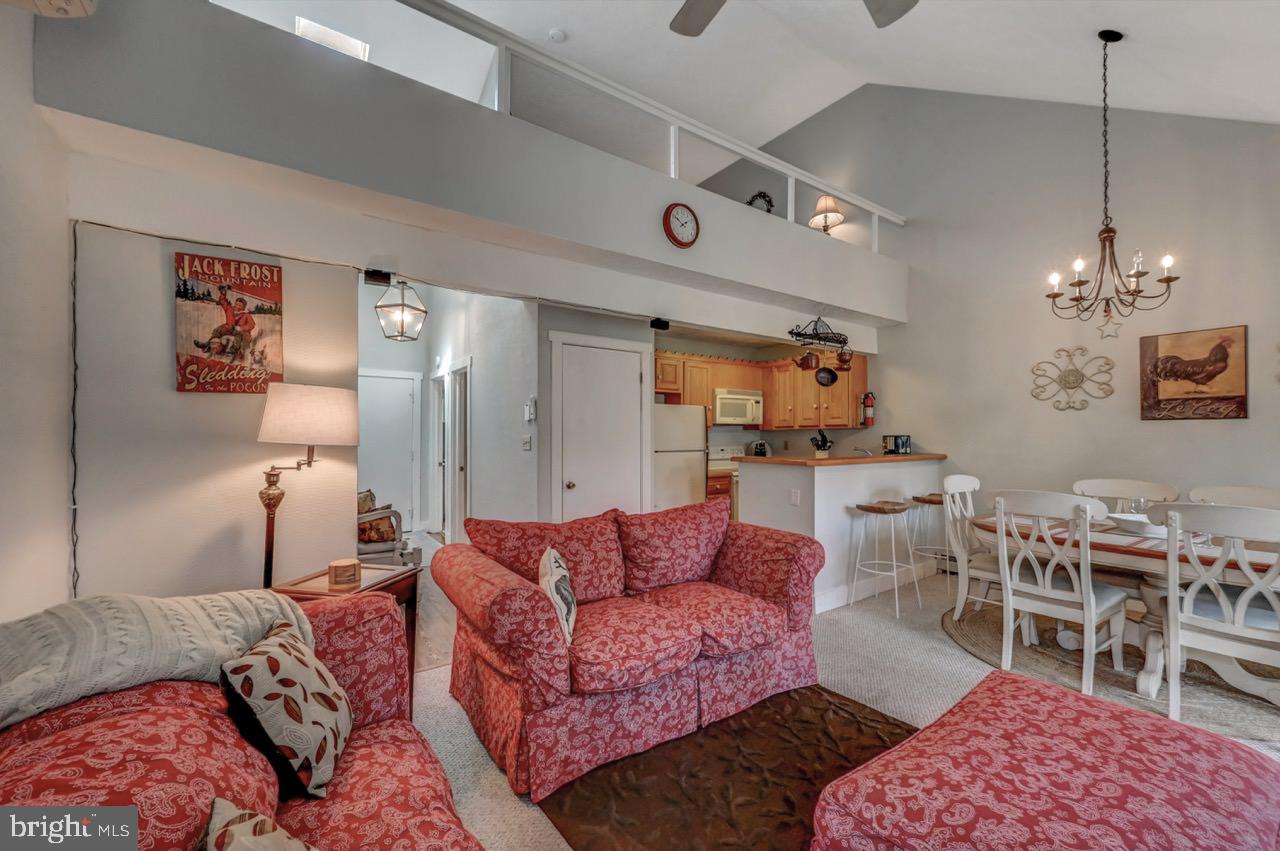 SNOW RIDGE VILLAGE - Residential