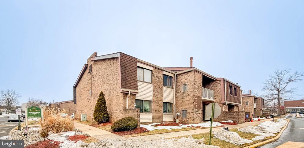 1103 DELAIRE LANDING ROAD 00 1103