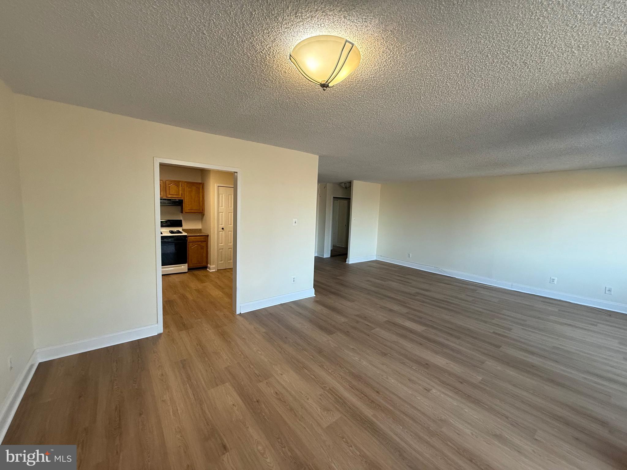 5225 POOKS HILL ROAD 724N