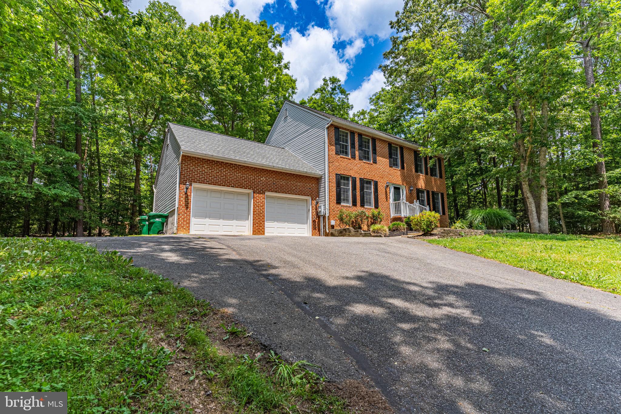 CHESTNUT RIDGE - Residential