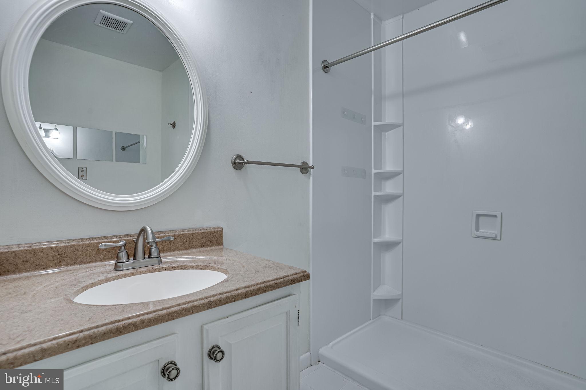 CHESTNUT RIDGE - Residential