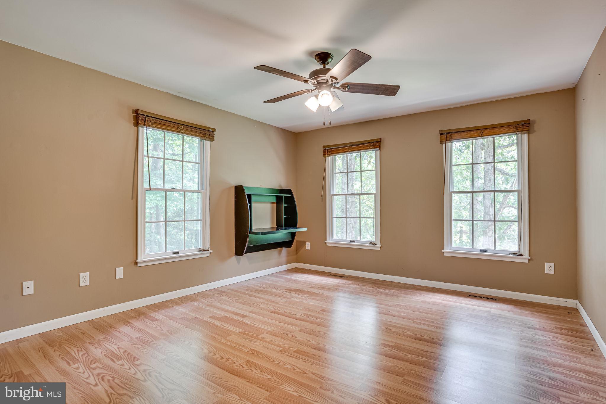 CHESTNUT RIDGE - Residential