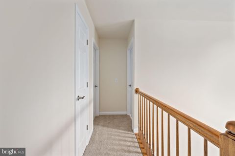Tiny photo for 8 Newport Court, STAFFORD, VA 22554 (MLS # VAST2044980)