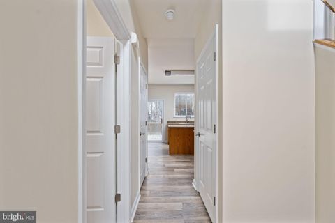 Tiny photo for 8 Newport Court, STAFFORD, VA 22554 (MLS # VAST2044980)