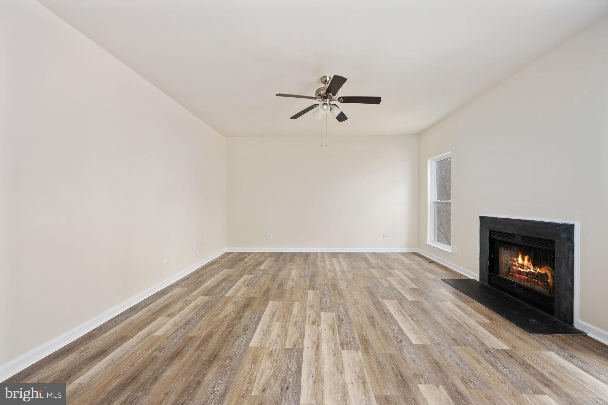 AUSTIN RIDGE - Residential