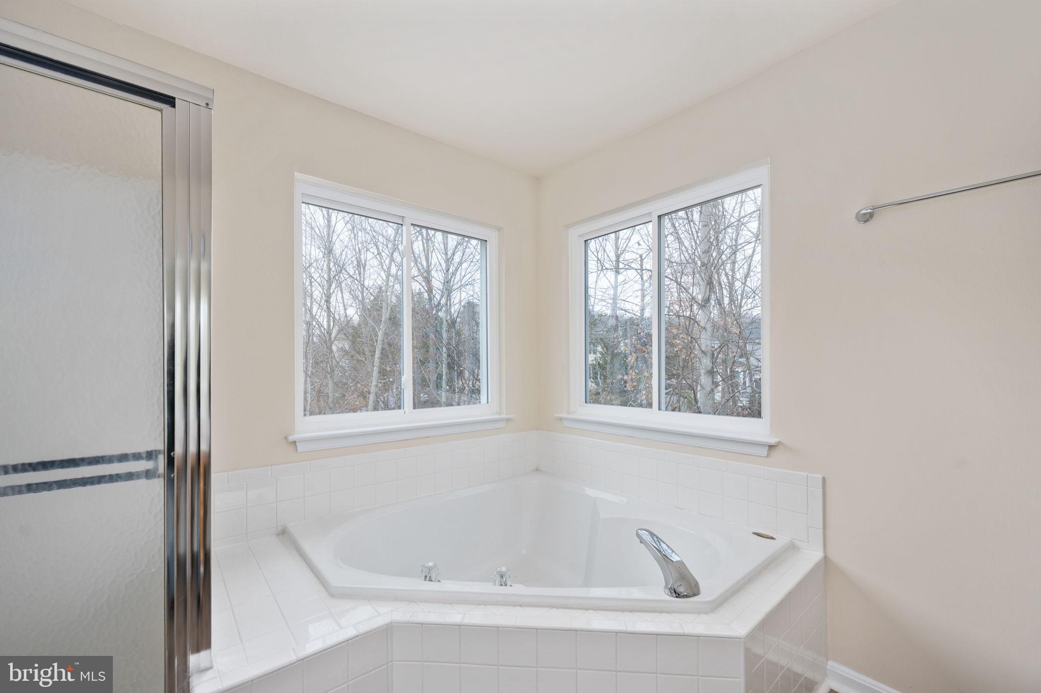 AUSTIN RIDGE - Residential