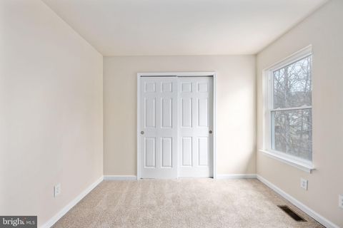 Tiny photo for 8 Newport Court, STAFFORD, VA 22554 (MLS # VAST2044980)