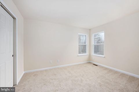 Tiny photo for 8 Newport Court, STAFFORD, VA 22554 (MLS # VAST2044980)