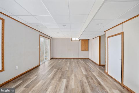 Tiny photo for 8 Newport Court, STAFFORD, VA 22554 (MLS # VAST2044980)