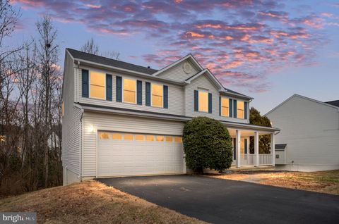 Tiny photo for 8 Newport Court, STAFFORD, VA 22554 (MLS # VAST2044980)