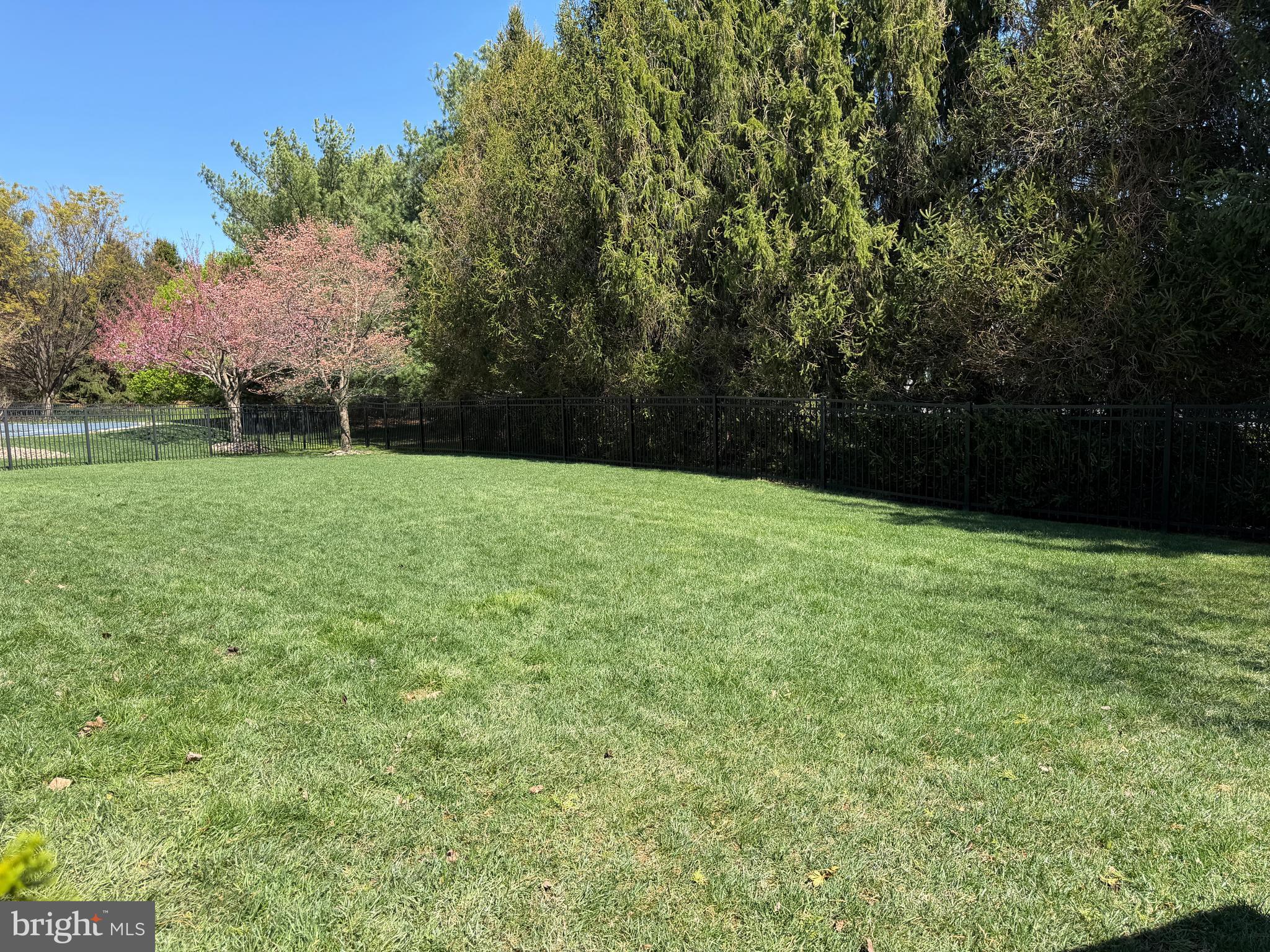 WOODSYDE ESTATES - Residential