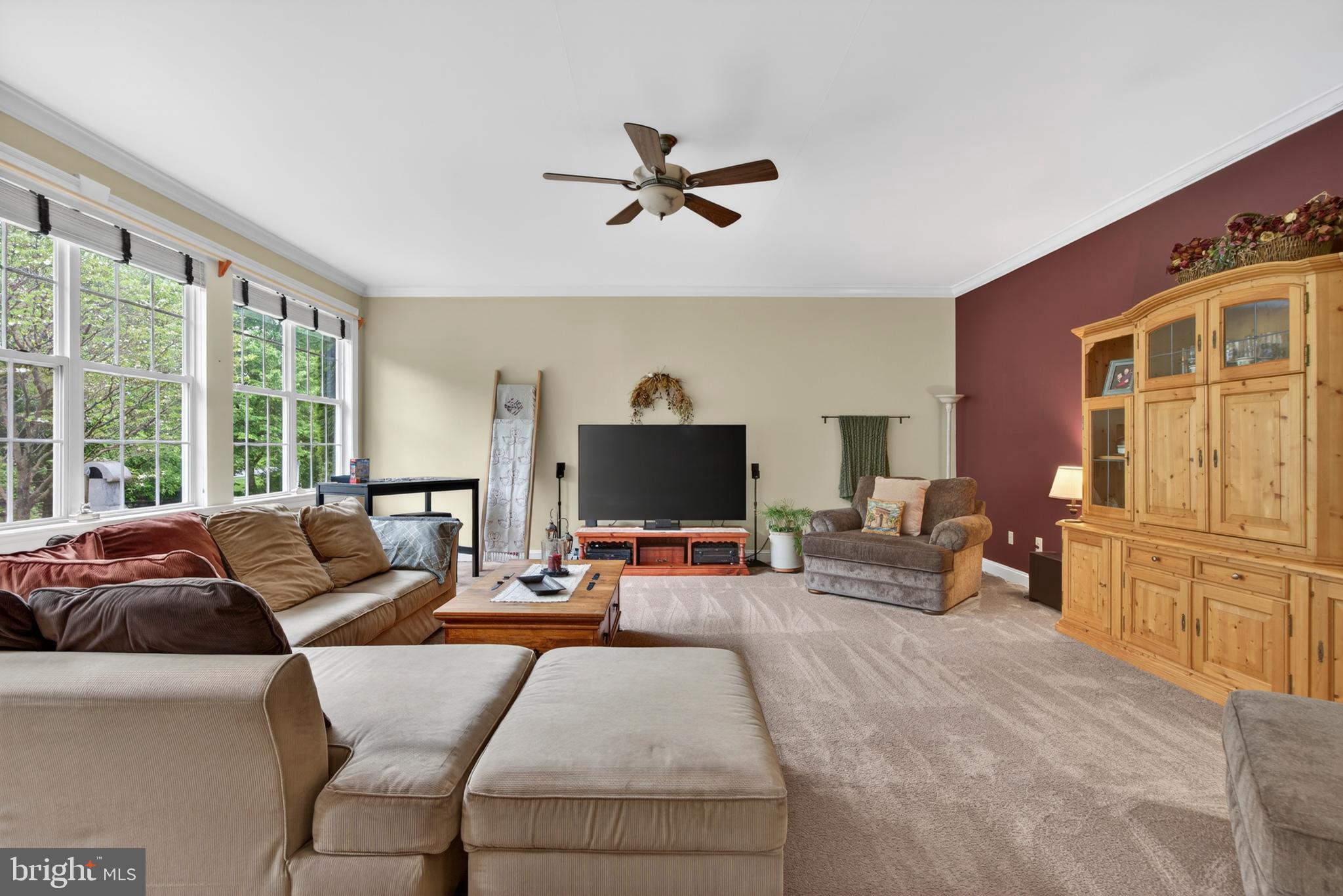 WOODSYDE ESTATES - Residential