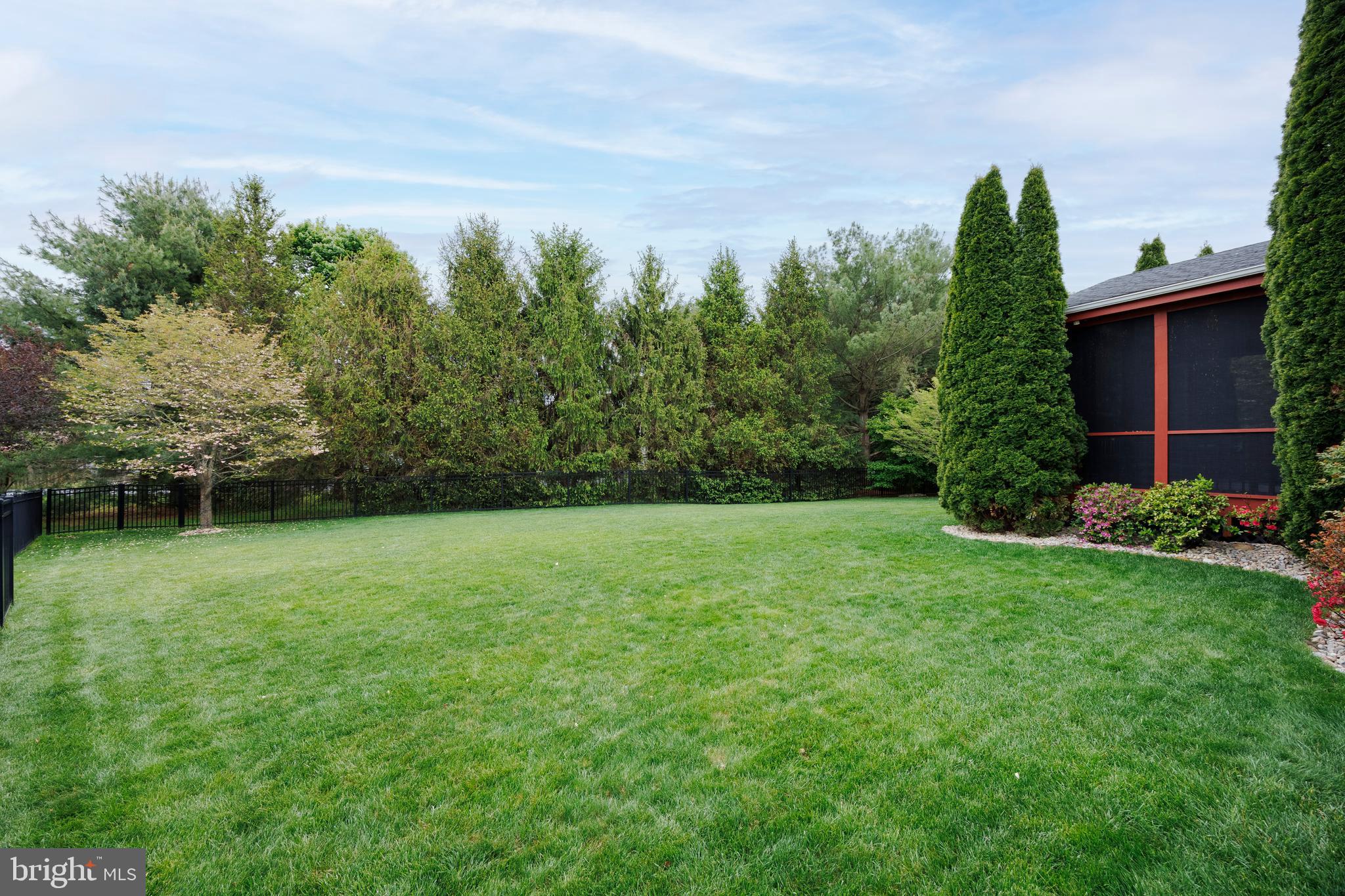 WOODSYDE ESTATES - Residential