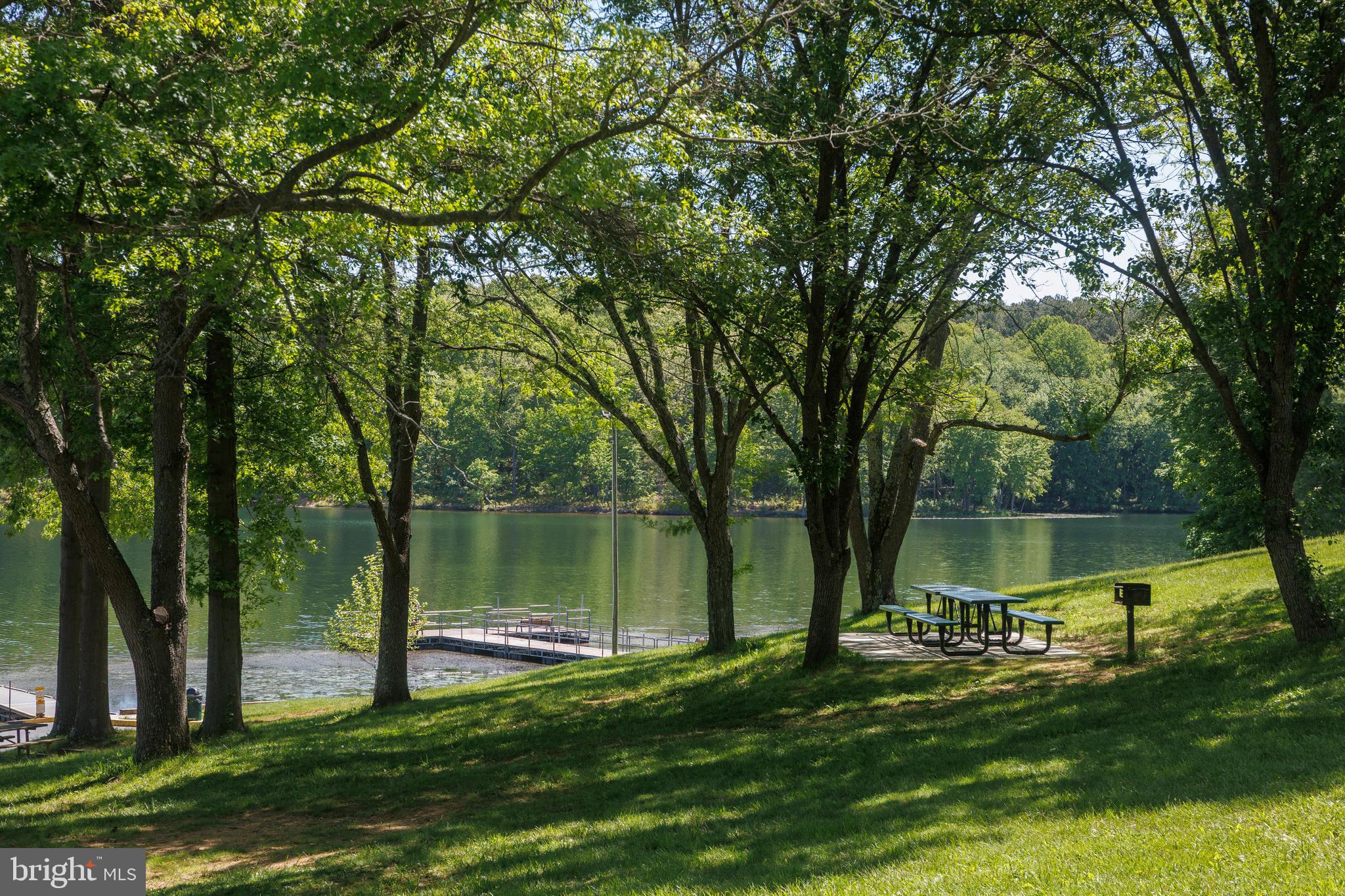 WOODSYDE ESTATES - Residential