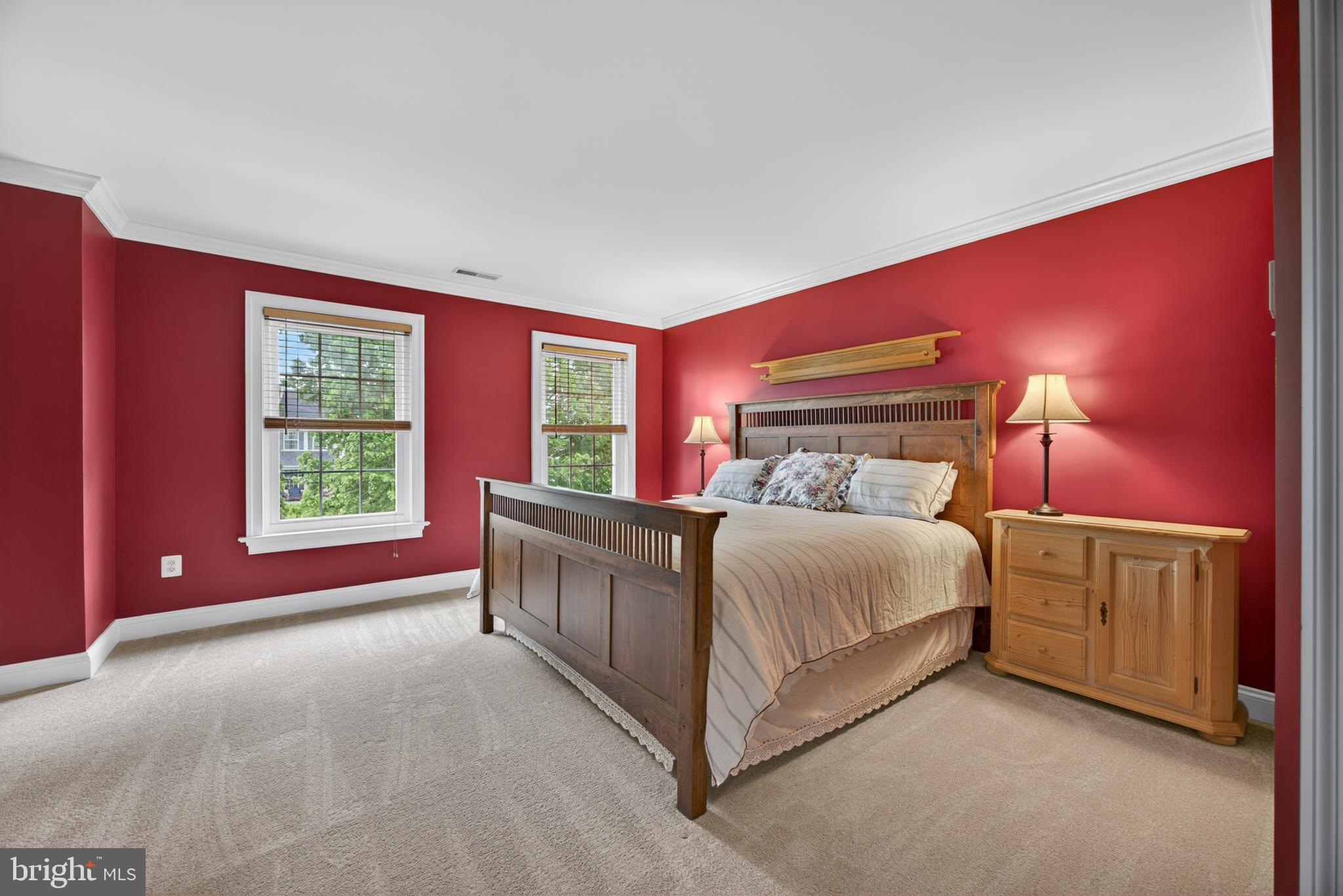 WOODSYDE ESTATES - Residential