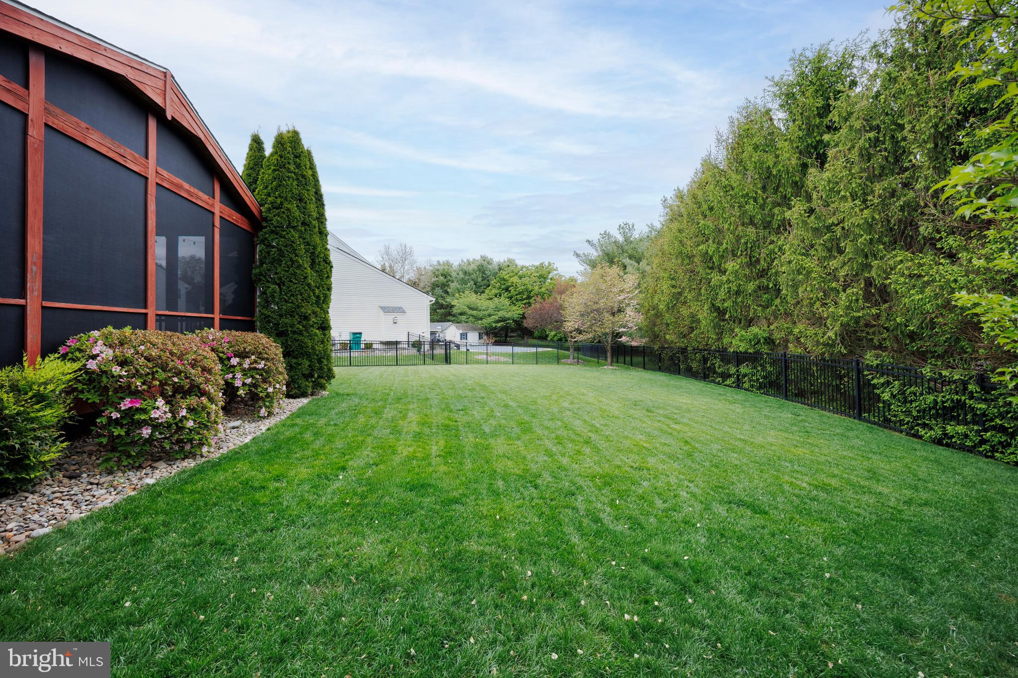 WOODSYDE ESTATES - Residential