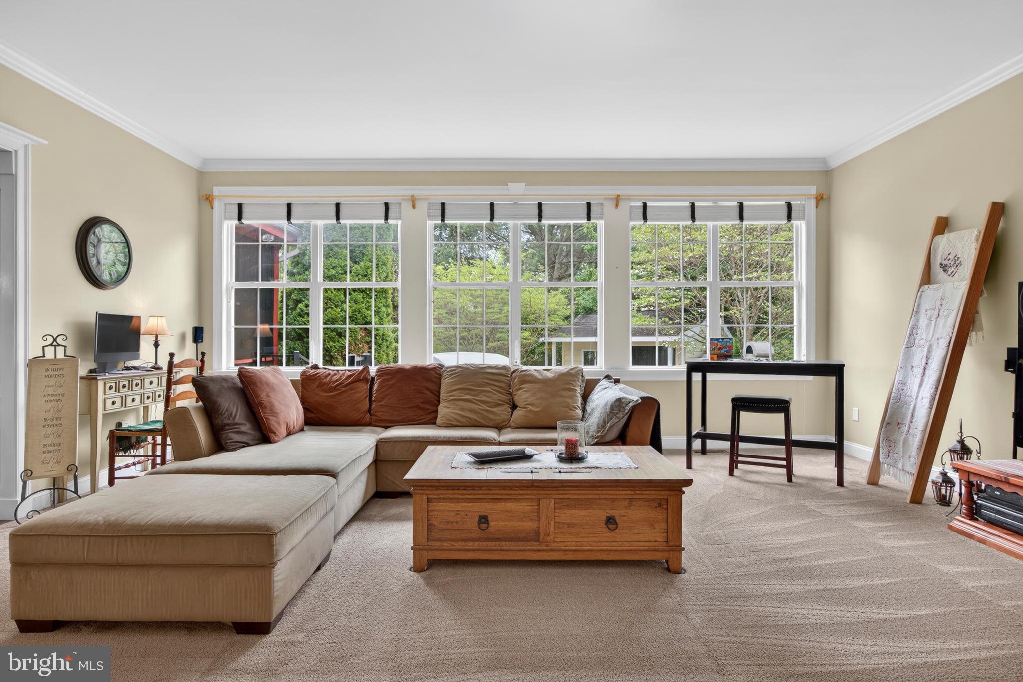 WOODSYDE ESTATES - Residential