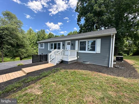Homes For Rent - 12317 Metlock Road #A<br/> CULPEPER, VA 22701