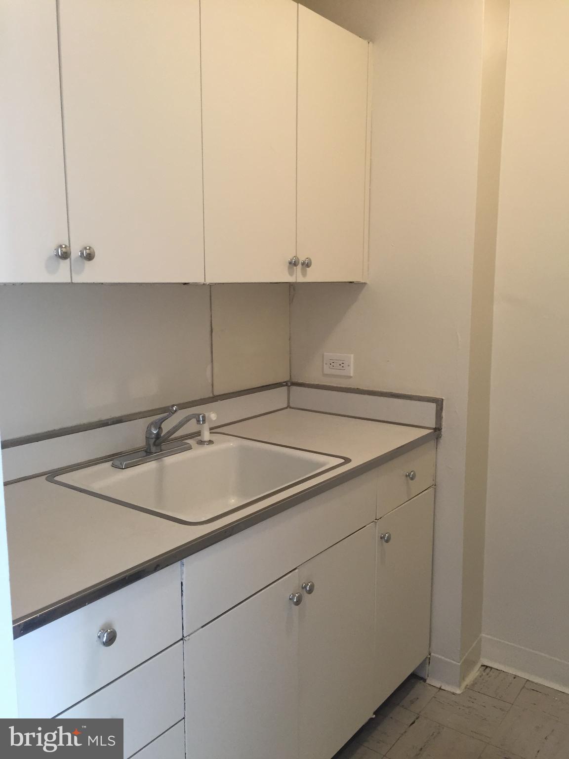 SOCIETY HILL - Residential Lease