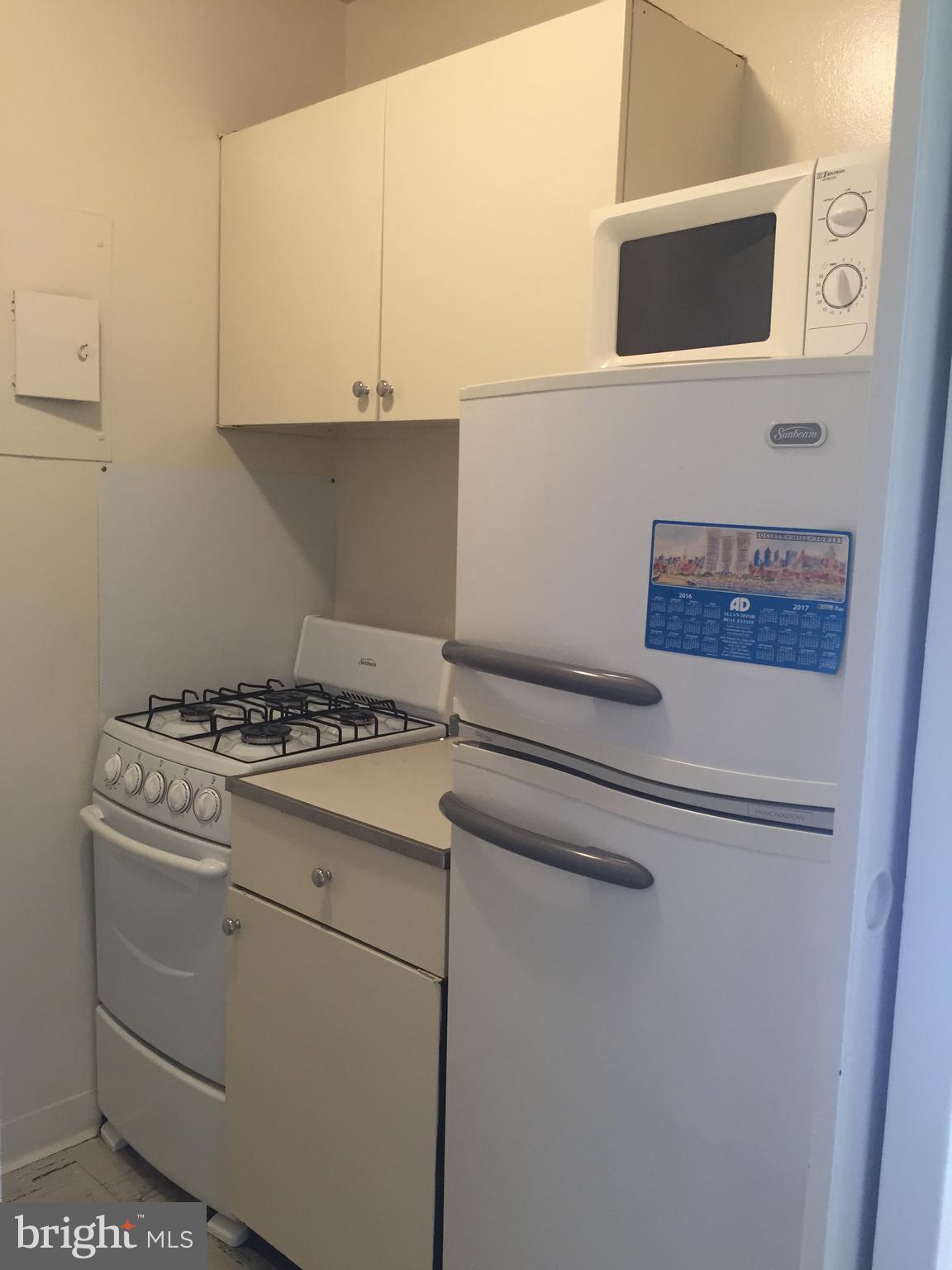 SOCIETY HILL - Residential Lease