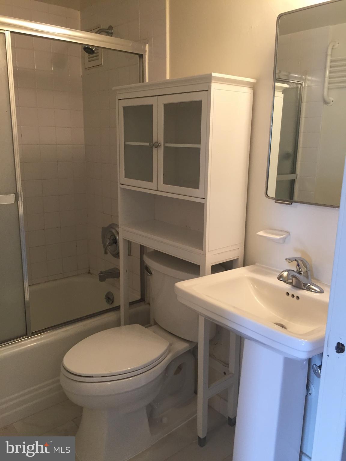 SOCIETY HILL - Residential Lease