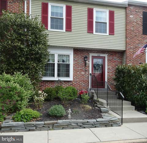 Townhouse For Sale - 1102 Seminole Gardens Gdns<br/> AMBLER, PA 19002