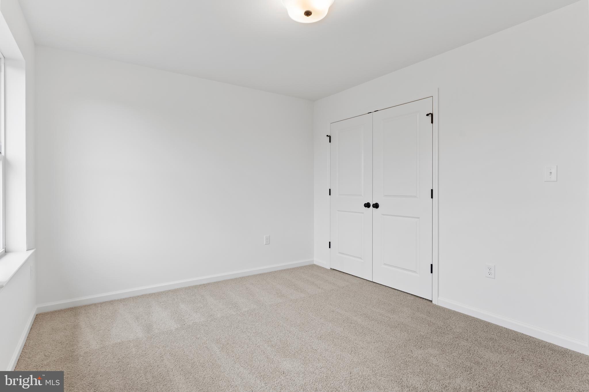 FARMINGTON - Residential