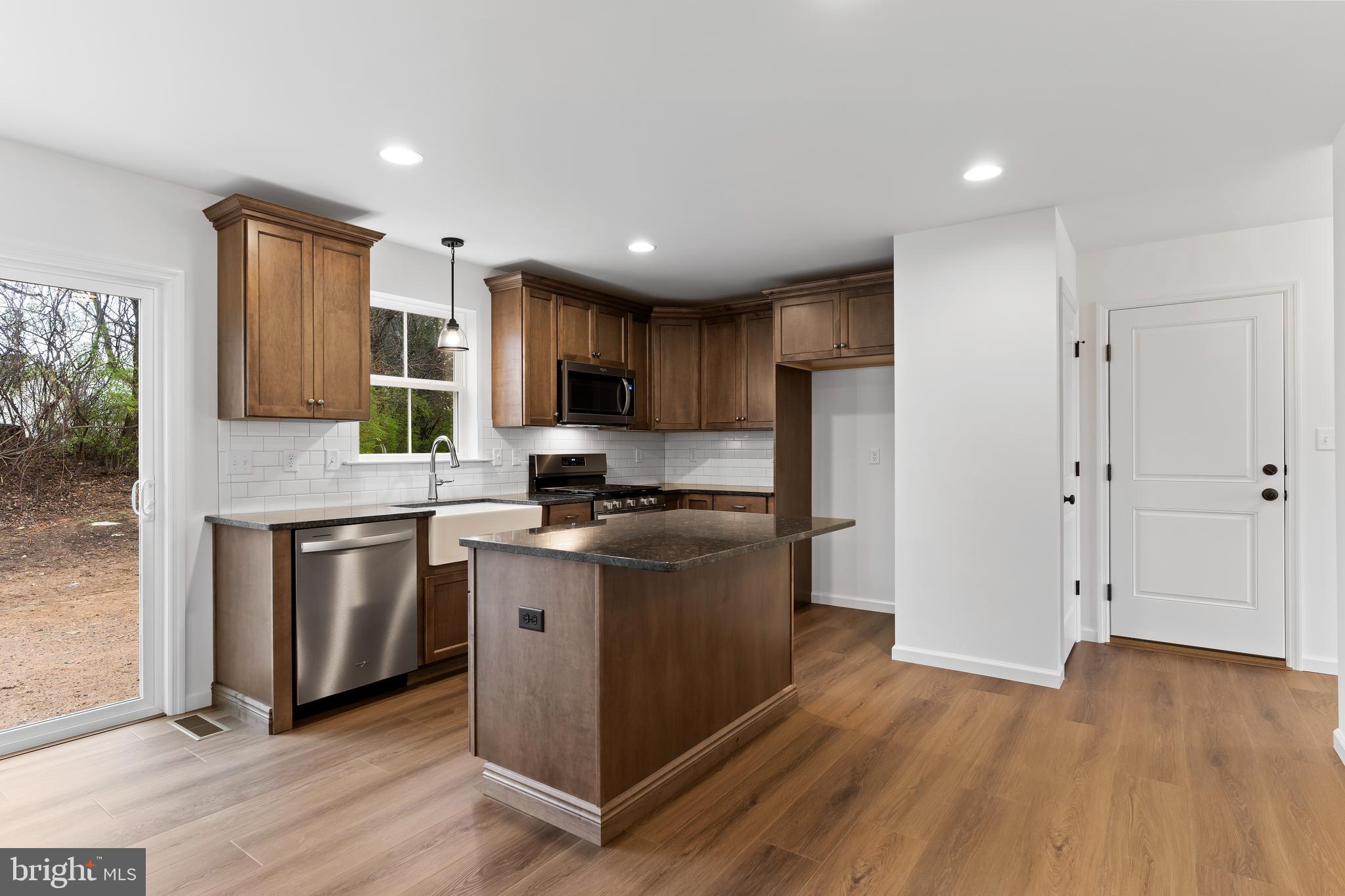 FARMINGTON - Residential