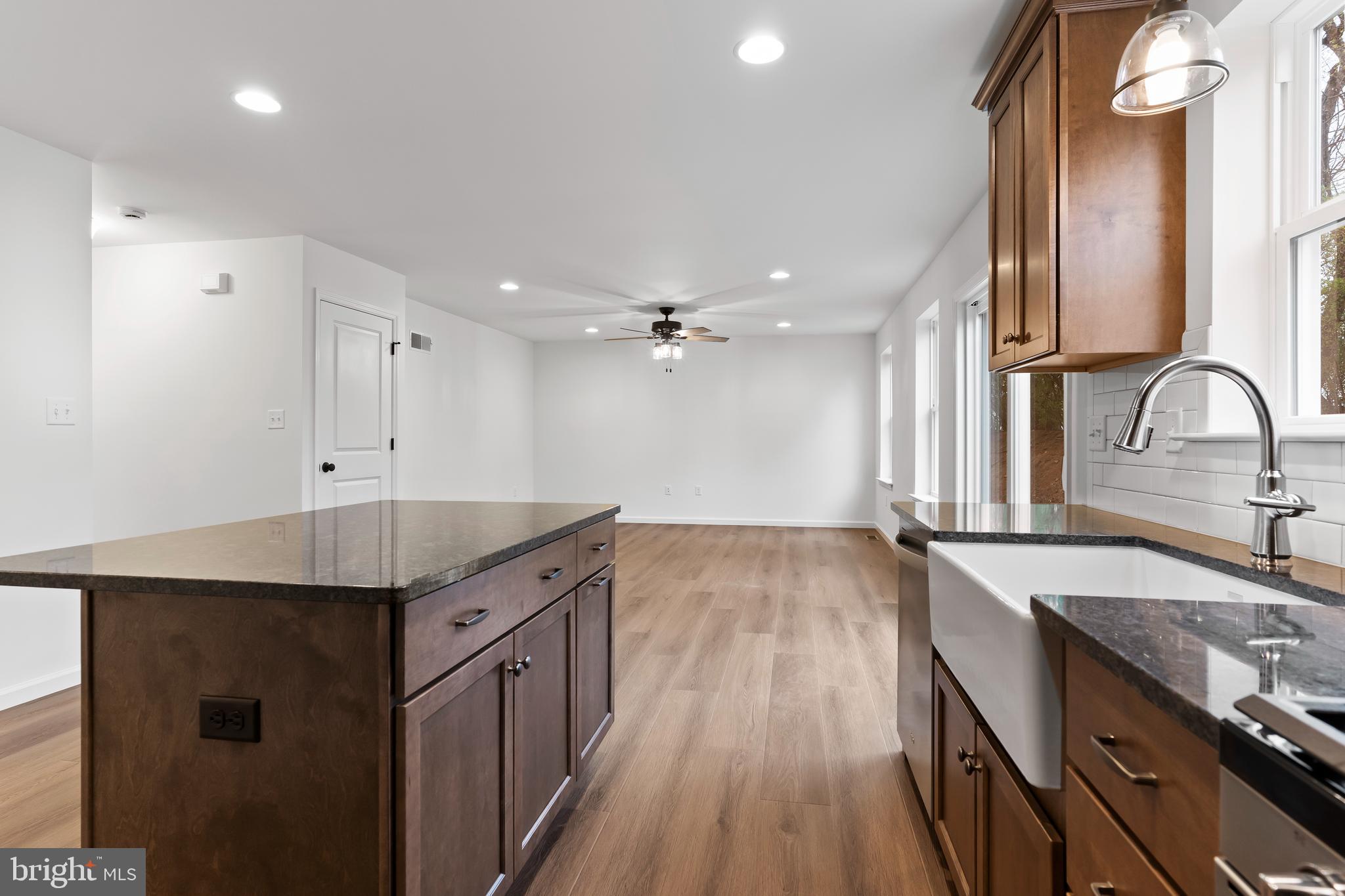 FARMINGTON - Residential