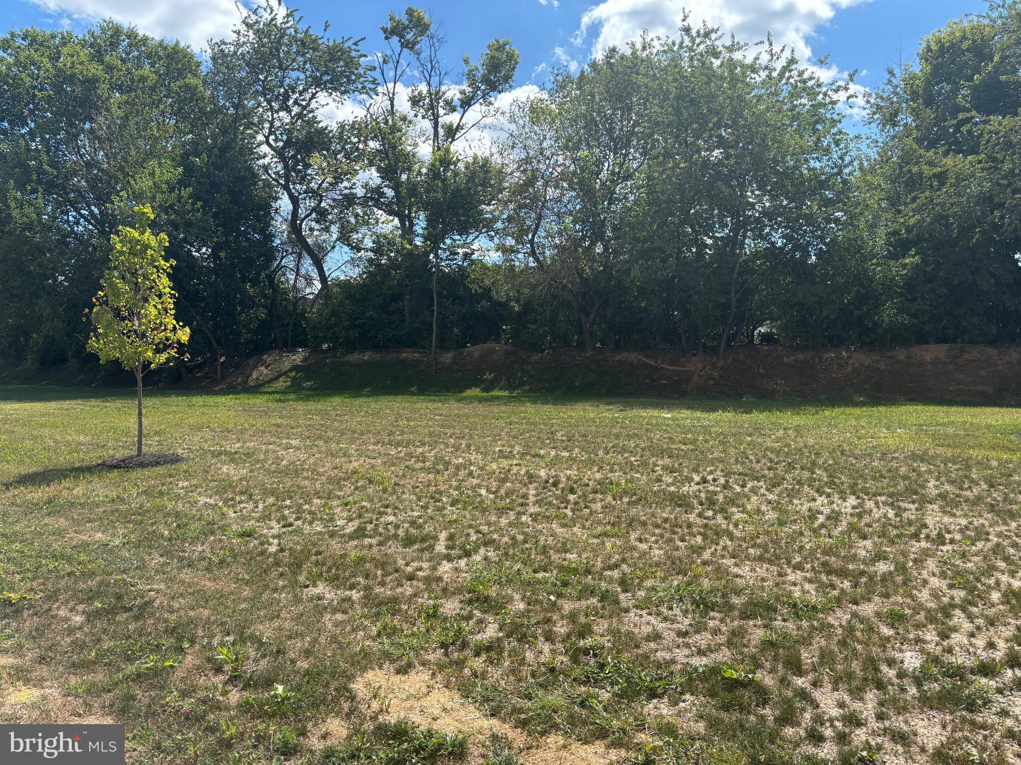 FARMINGTON - Residential