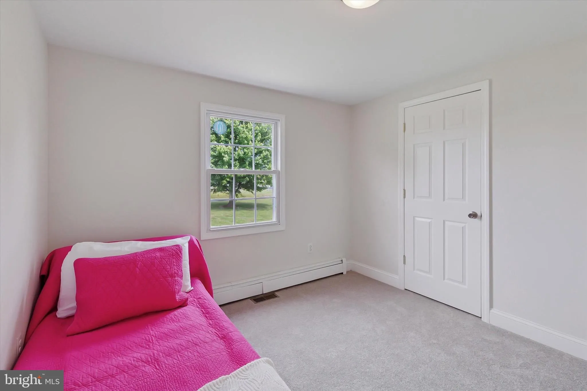 Coatesville, Pennsylvania 19320, United States, 3 Bedrooms Bedrooms, ,2 BathroomsBathrooms,Residential,Contingent,144080