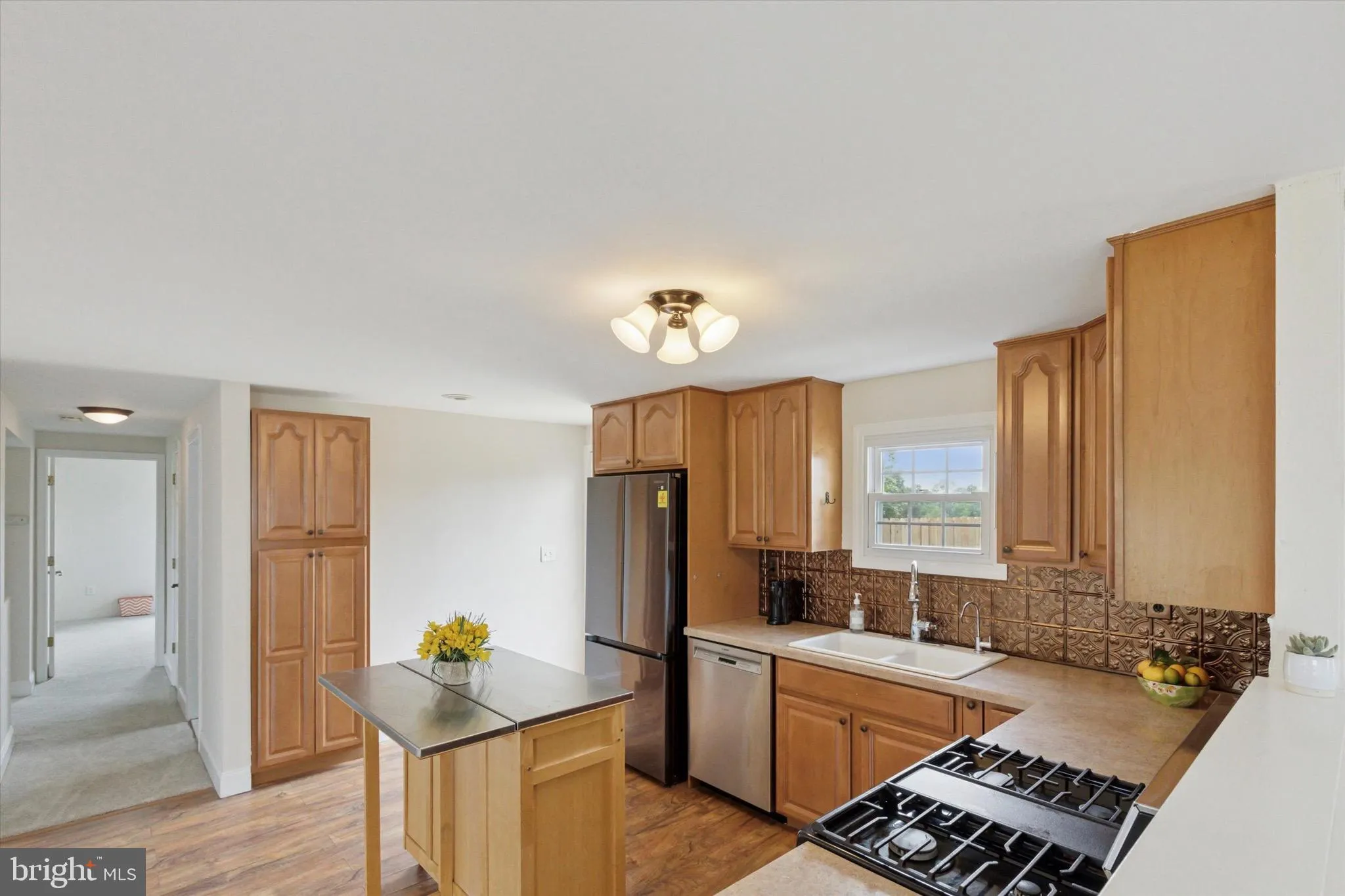 Coatesville, Pennsylvania 19320, United States, 3 Bedrooms Bedrooms, ,2 BathroomsBathrooms,Residential,Contingent,144080