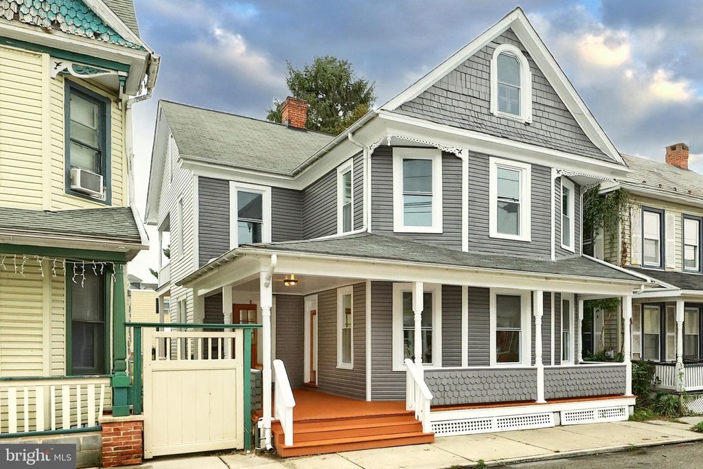 Photo of 132 Mcallister Street, HANOVER, PA 17331 (MLS # PAYK2090342)