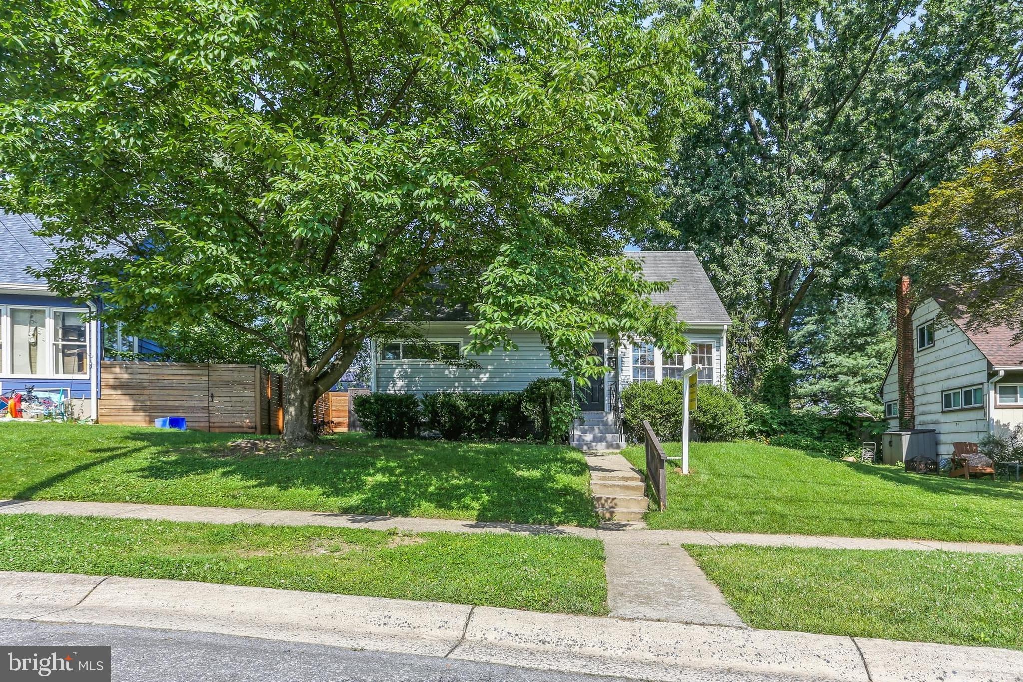 SILVER SPRING - Residential Lease