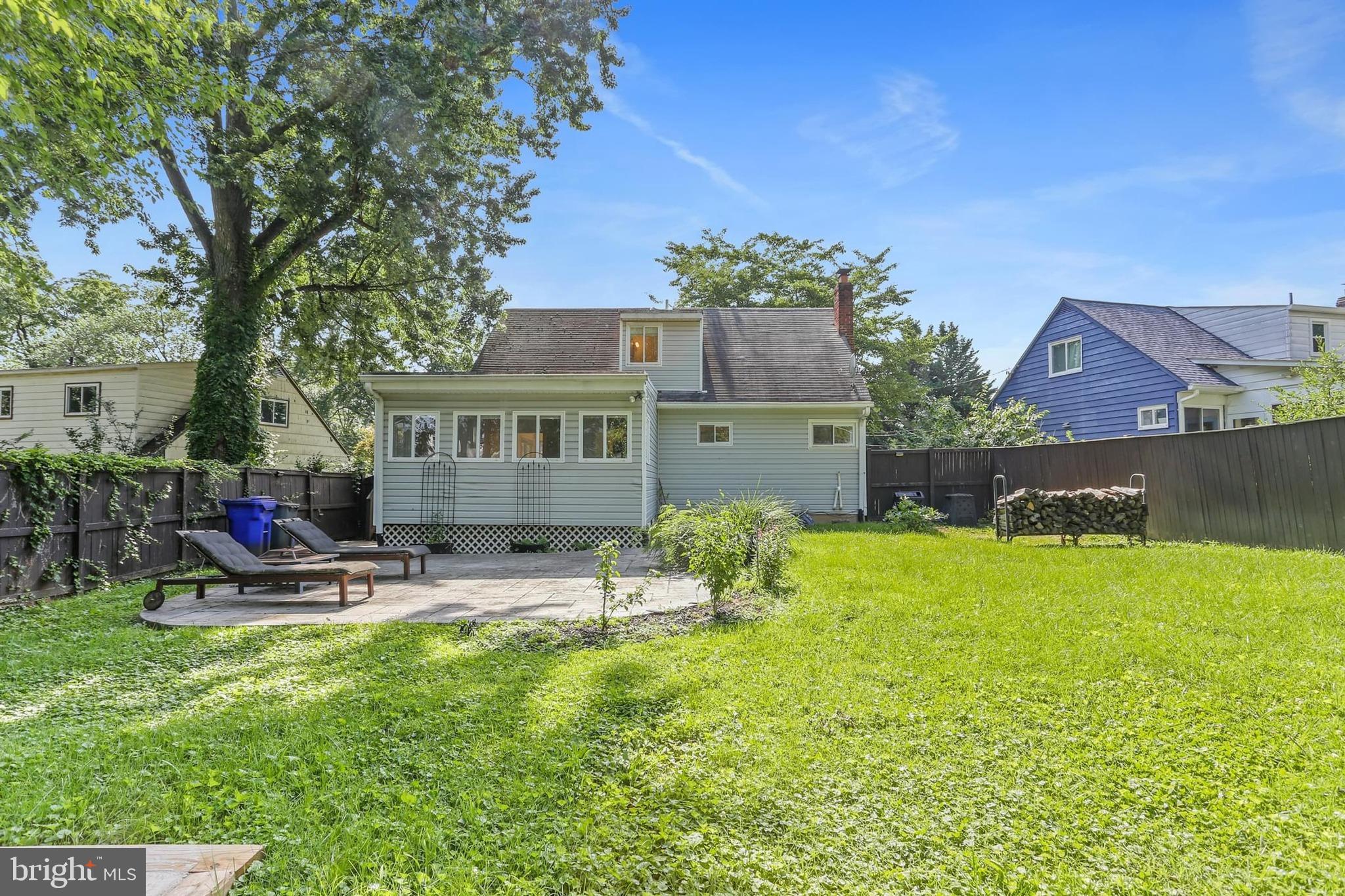 SILVER SPRING - Residential Lease