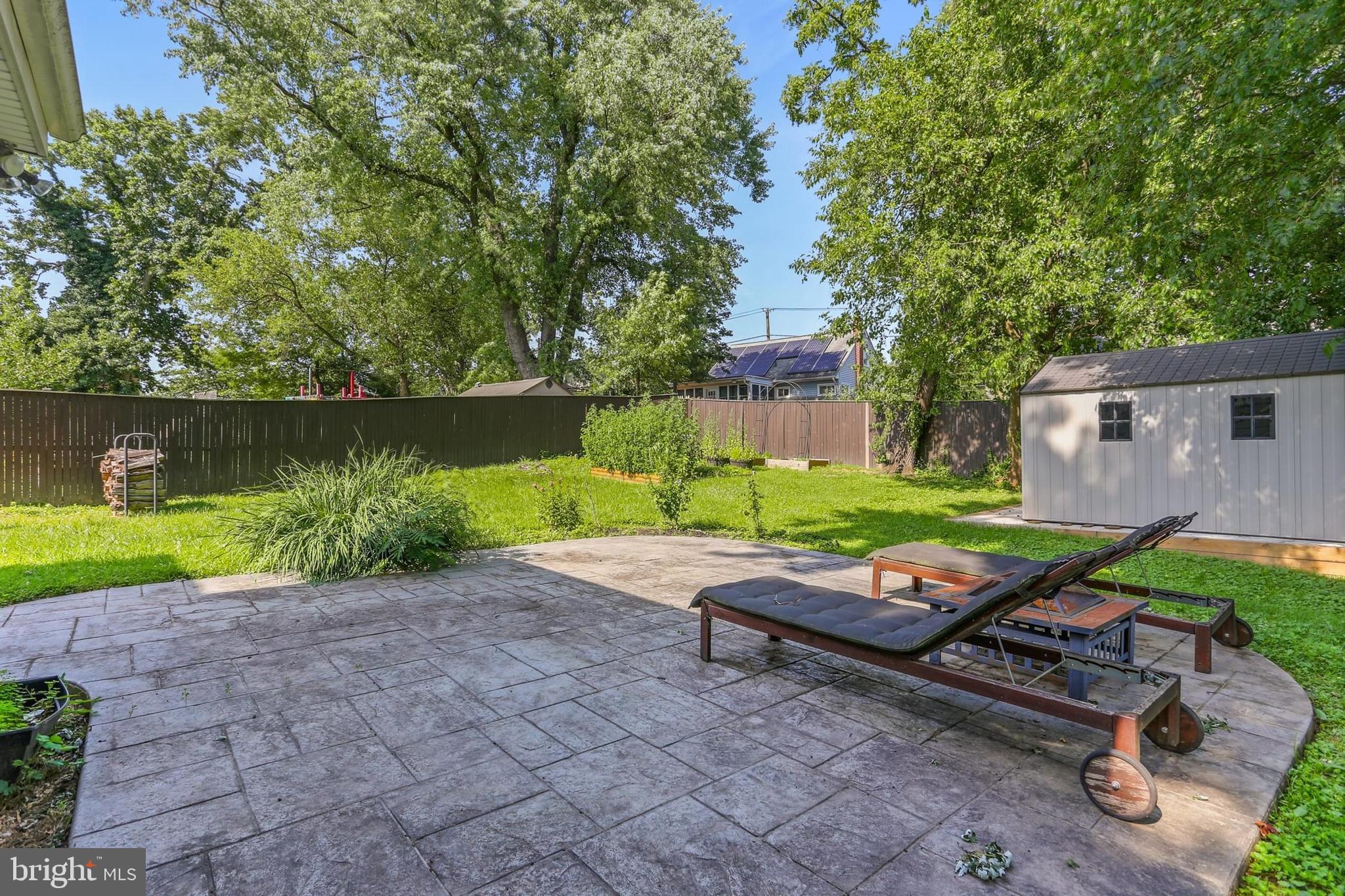 SILVER SPRING - Residential Lease