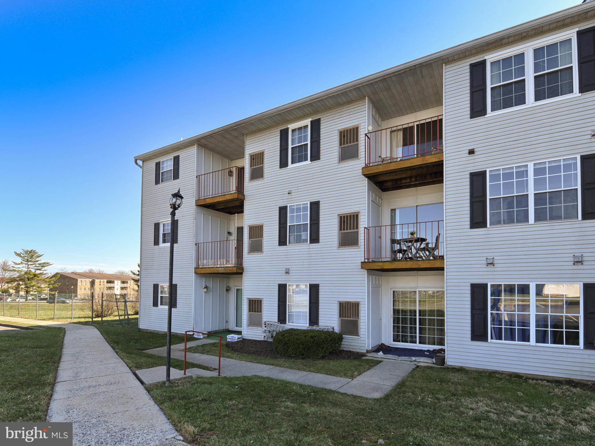 PARKWAY CONDOMINIUMS - Residential