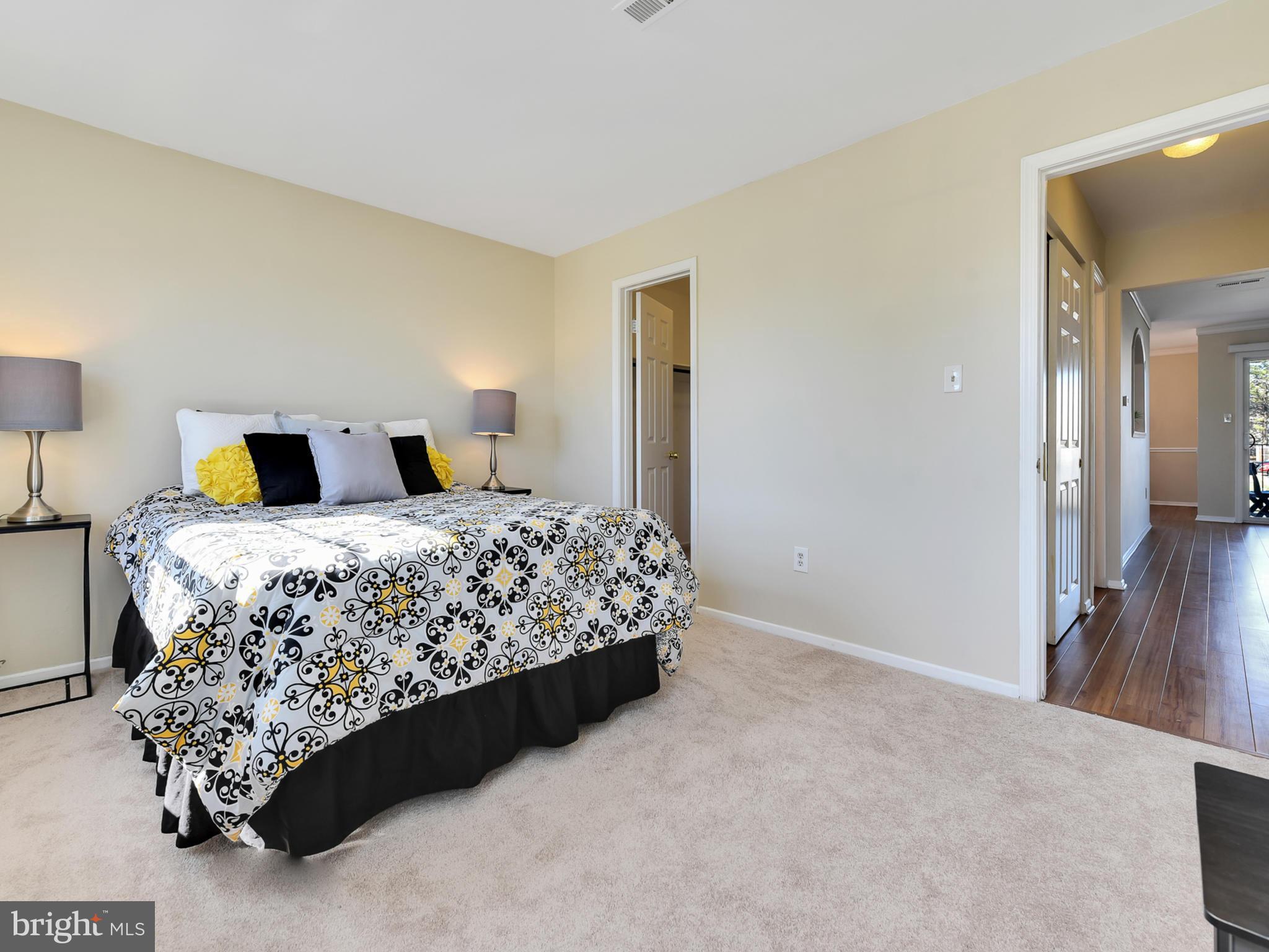 PARKWAY CONDOMINIUMS - Residential