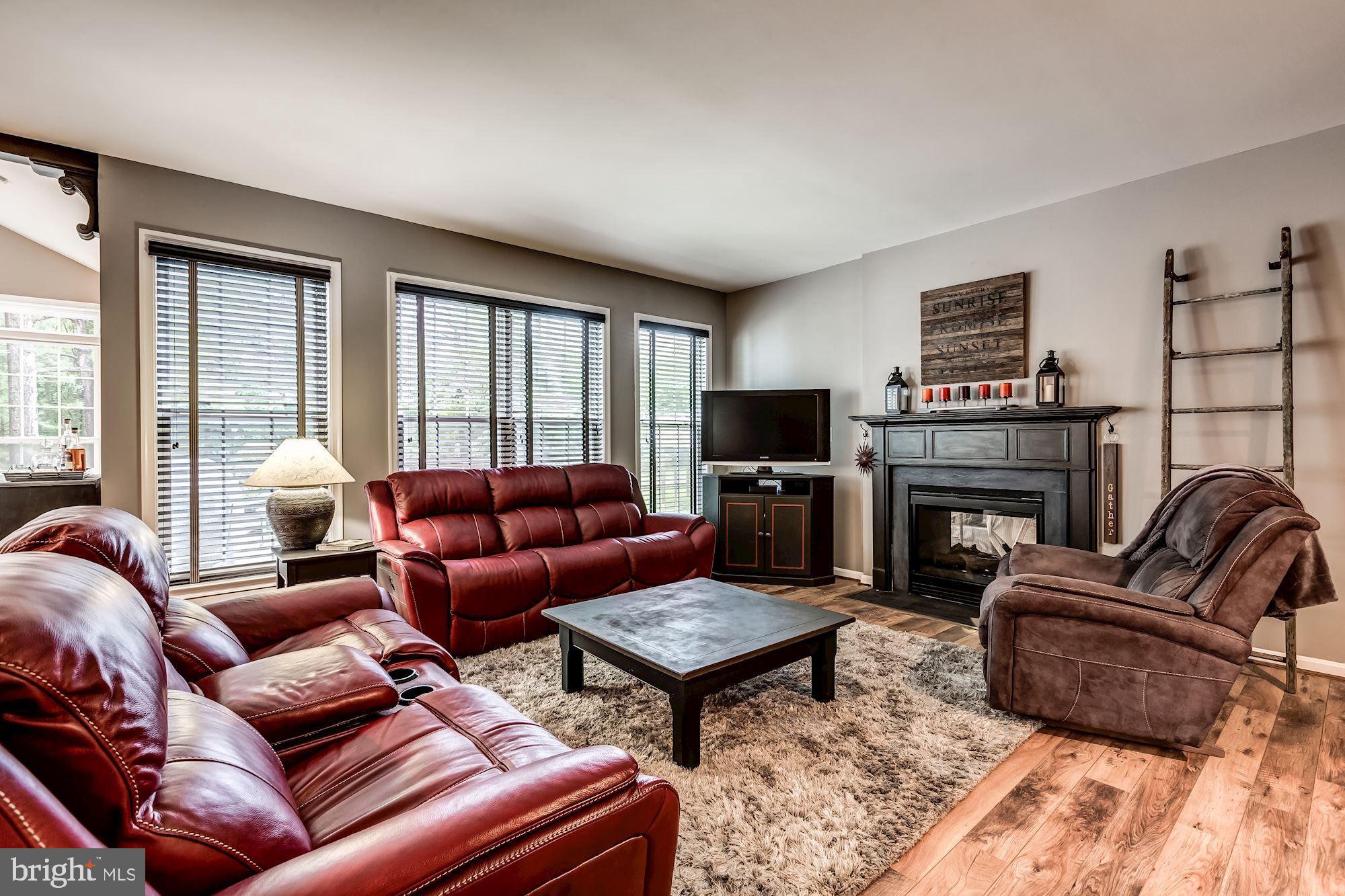 VINT HILL - Residential