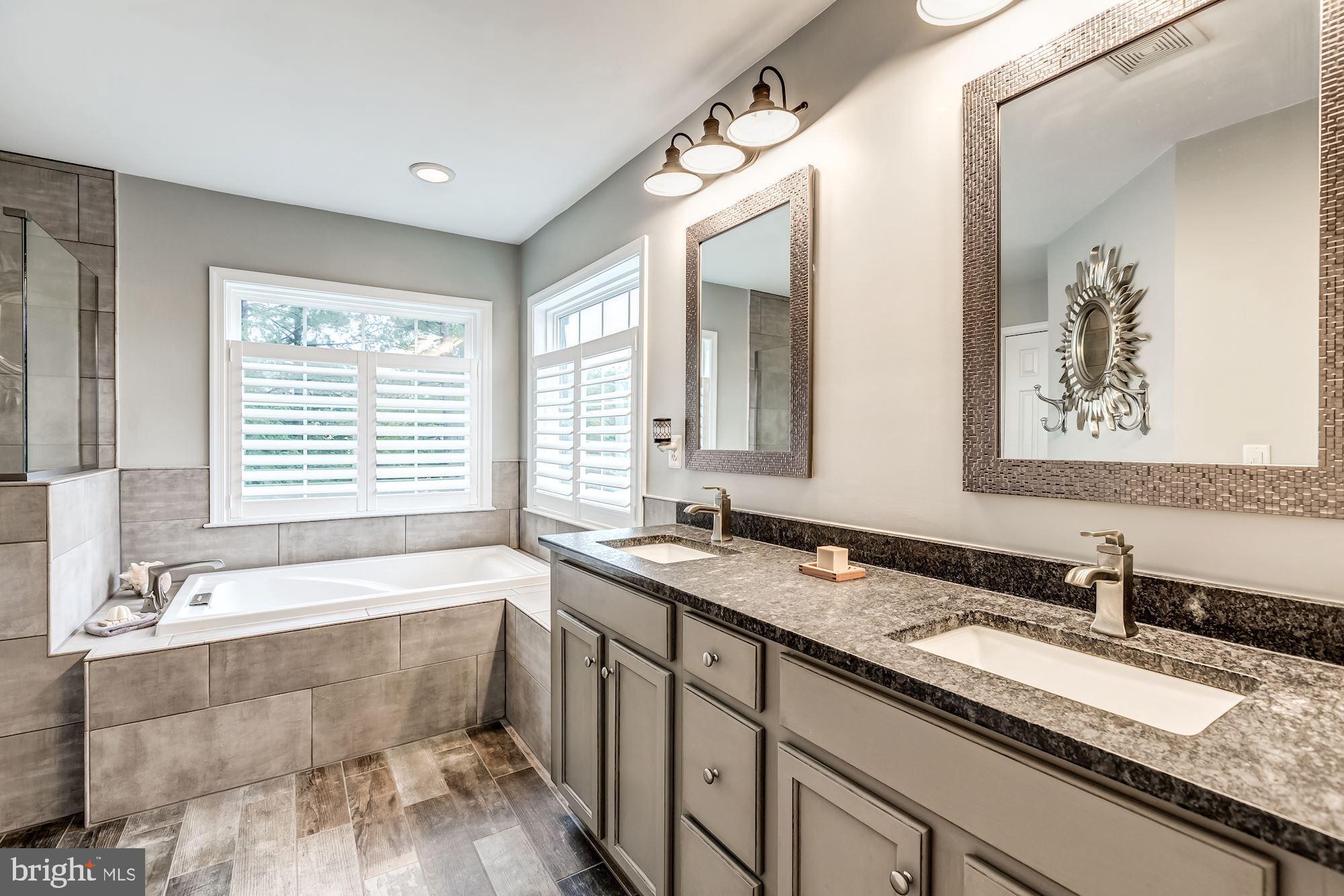 VINT HILL - Residential