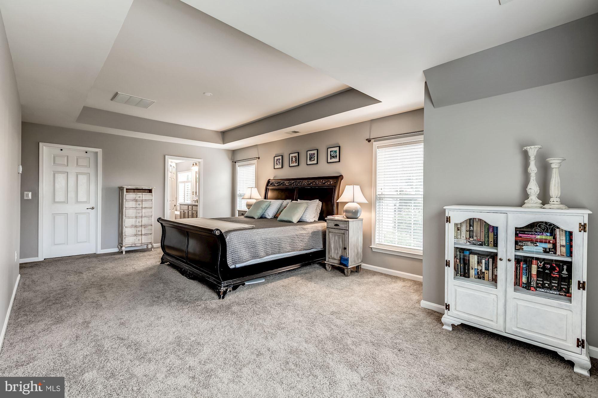 VINT HILL - Residential