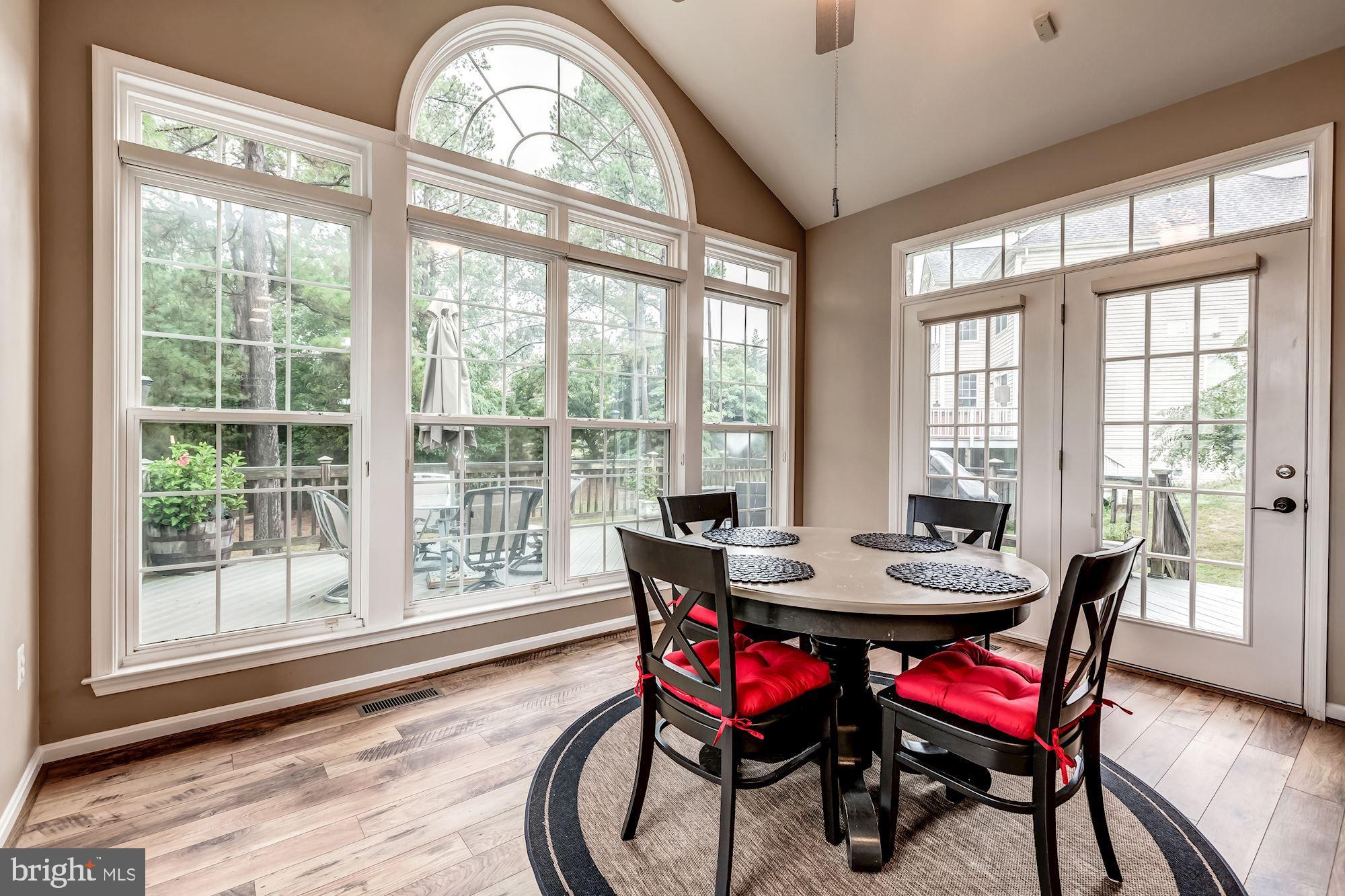 VINT HILL - Residential