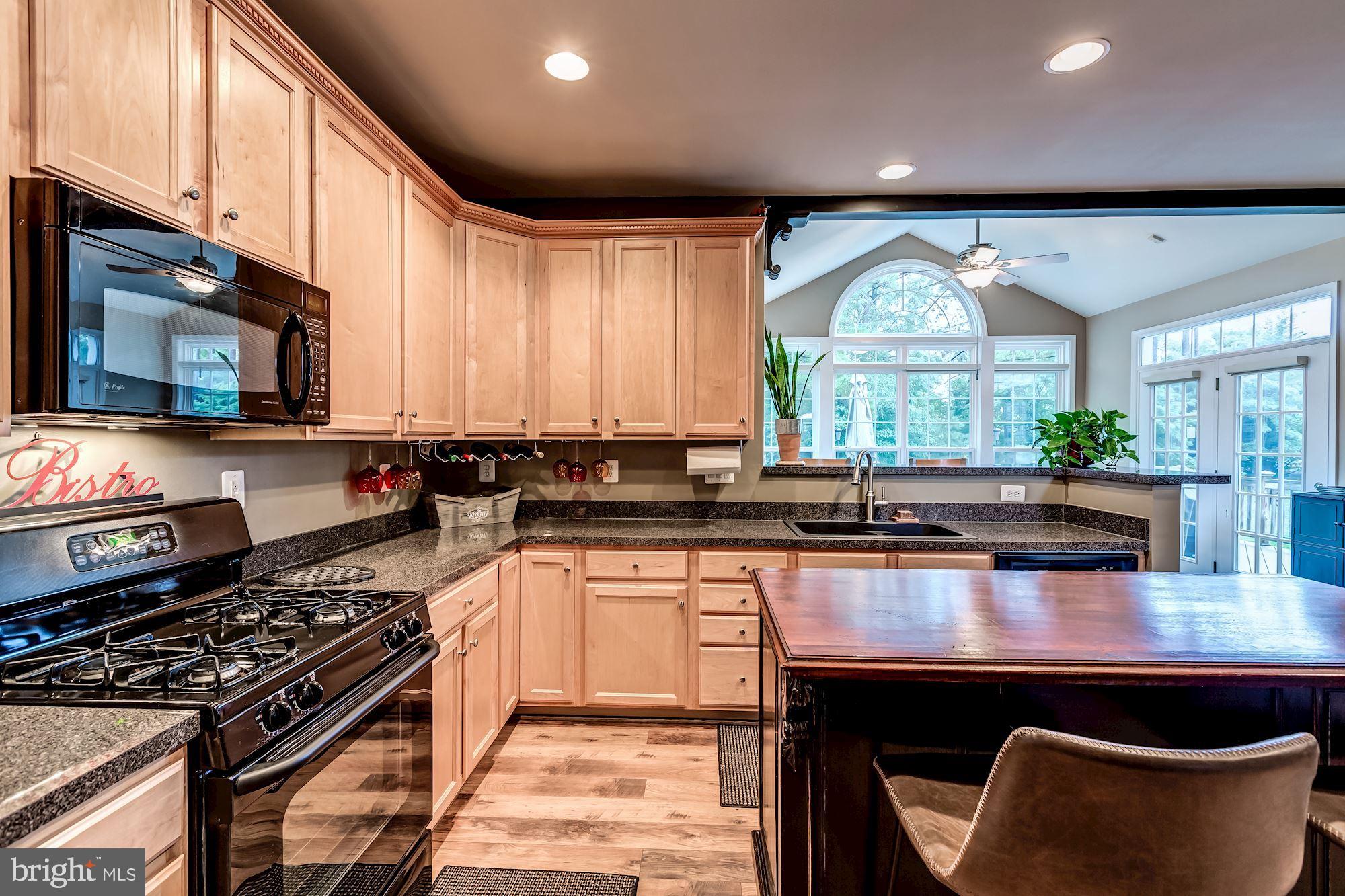 VINT HILL - Residential