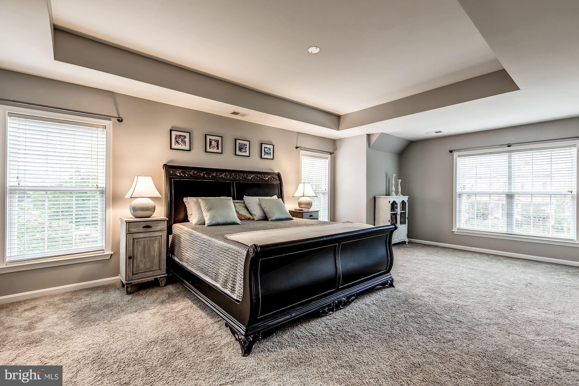 VINT HILL - Residential