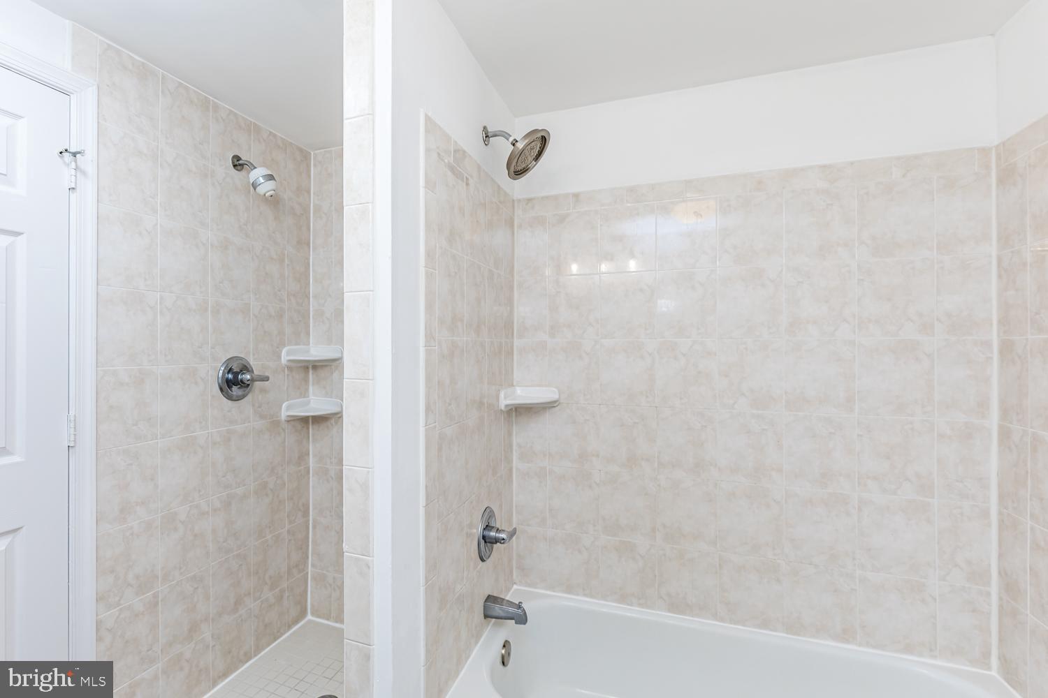 HICKORY RIDGE - Residential Lease