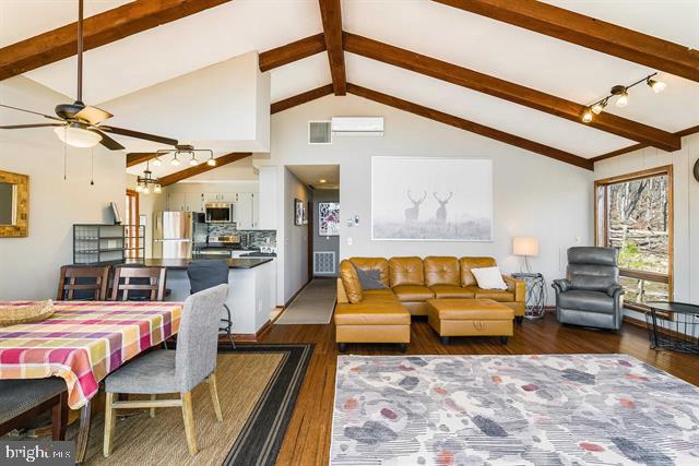 MASSANUTTEN - Residential