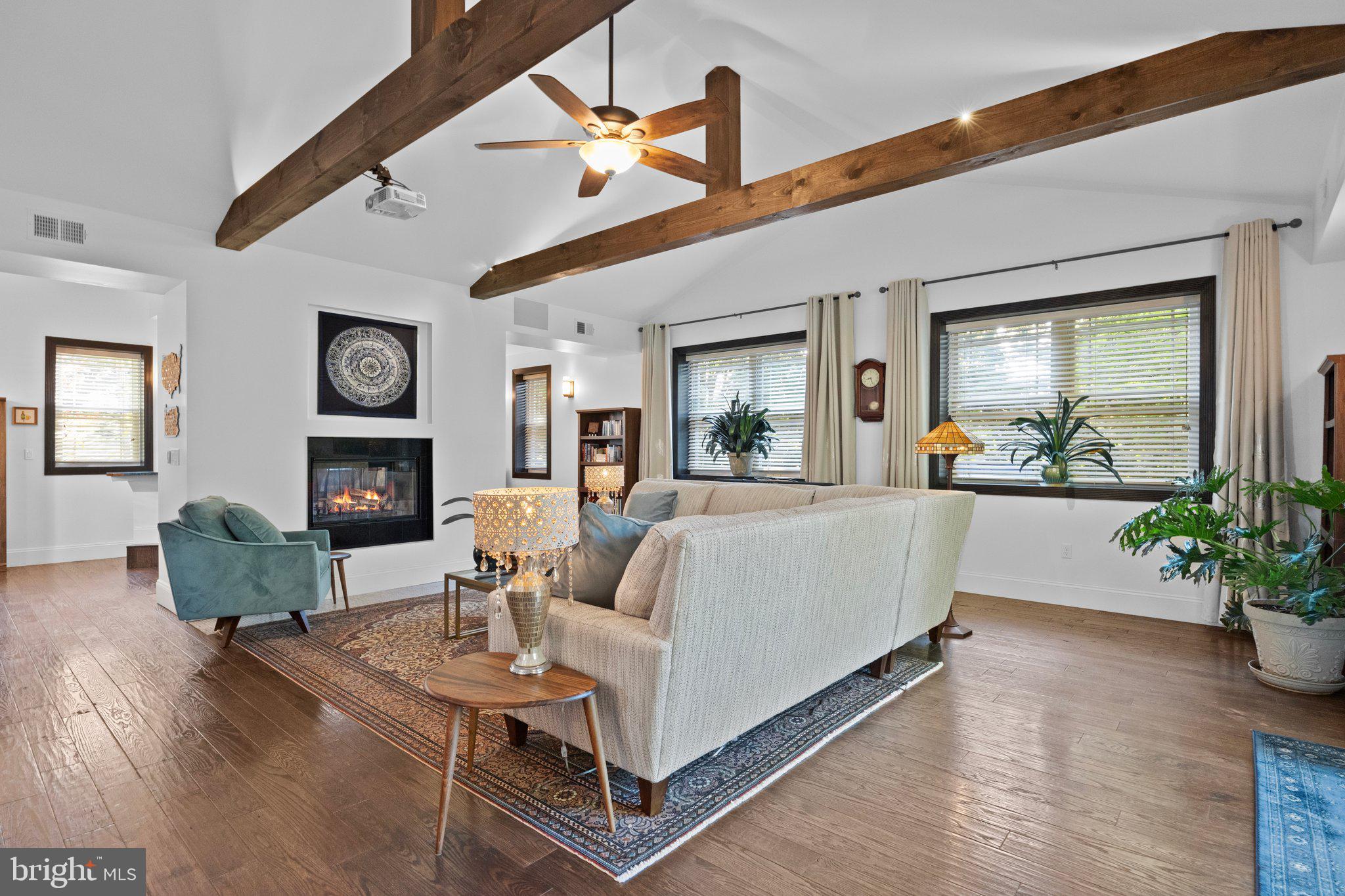NON AVAILABLE - Residential