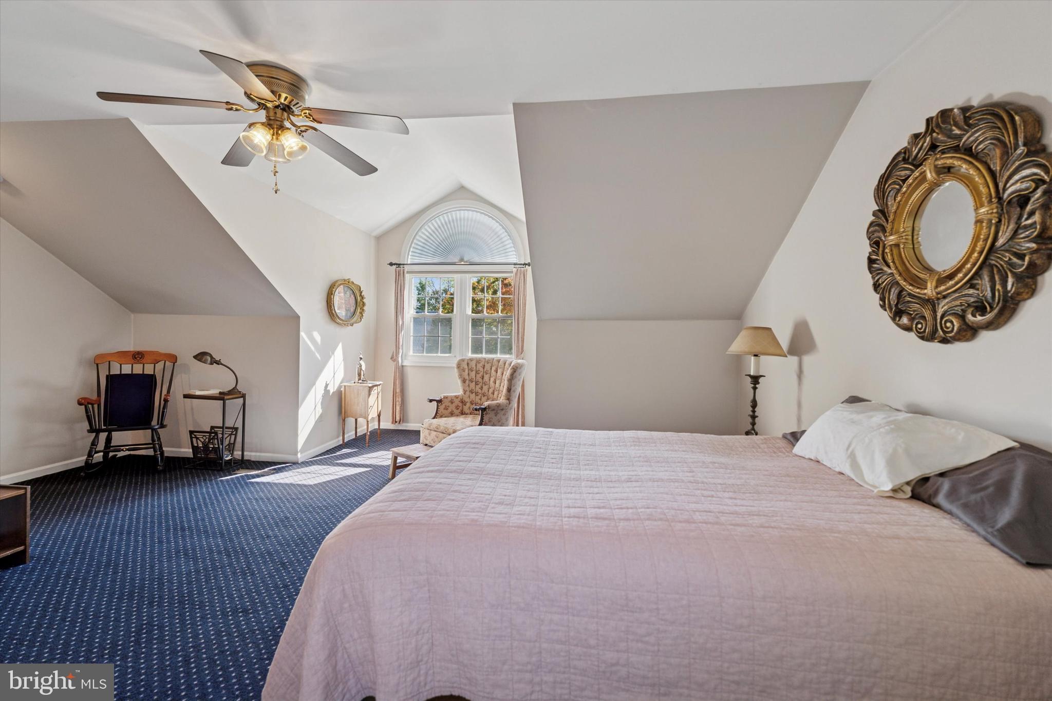 LAFAYETTE HILL - Residential